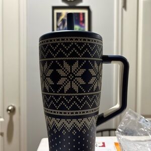 Brumate Navy and Cream Patterned Tumbler
